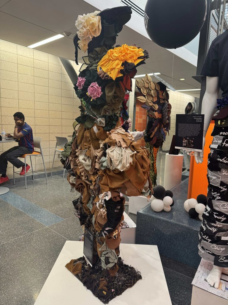 Frontside angle of the sculpture